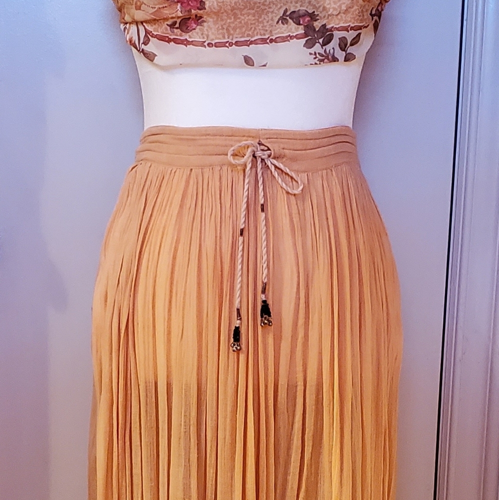 XL Long Skirt Peach/Blue/Pink            3' Long Vintage Cotton 😍